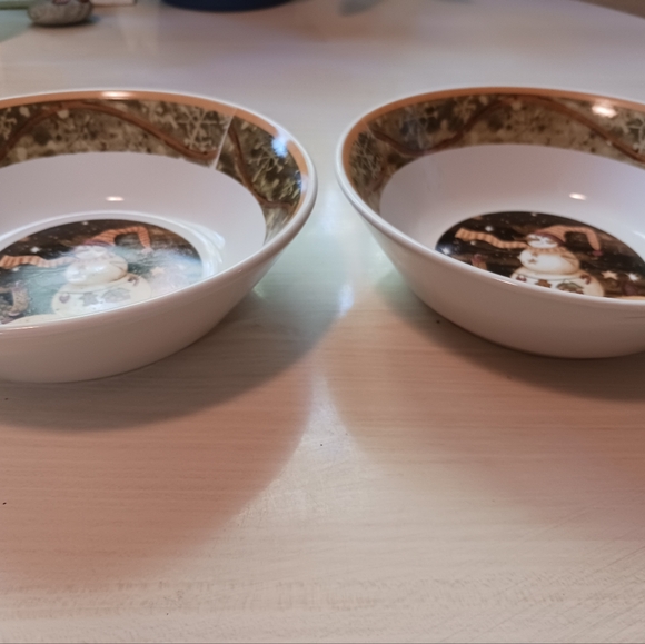 Two Ceramic Snowman Design Bowls - Picture 2 of 6
